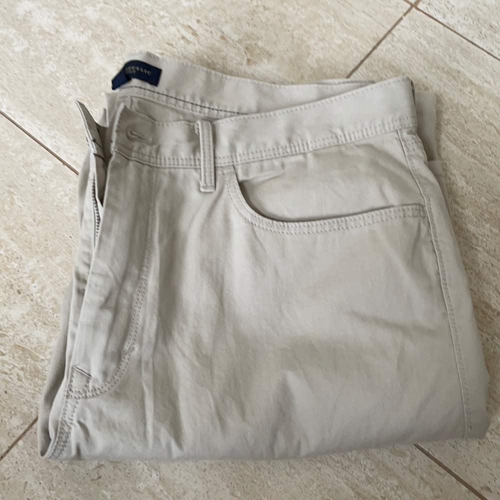 Banana Republic Straight for khaki pants